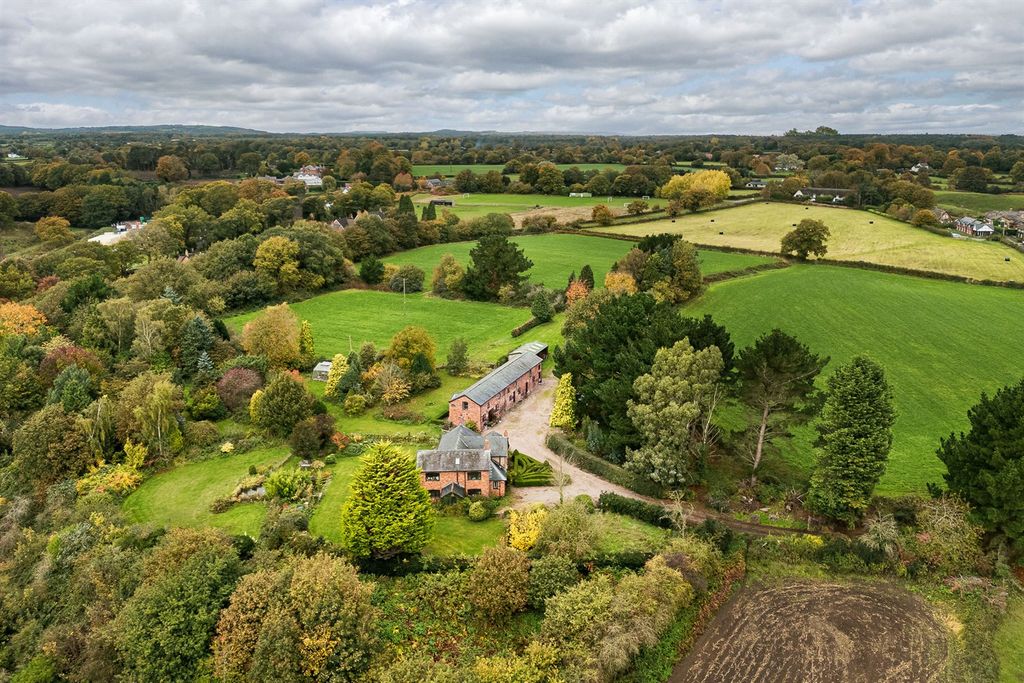 Property photo 1 of 36 (Main)