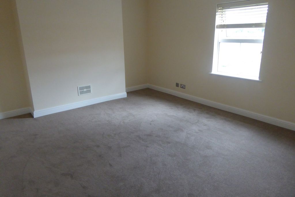 Property photo 2 of 7 Lounge