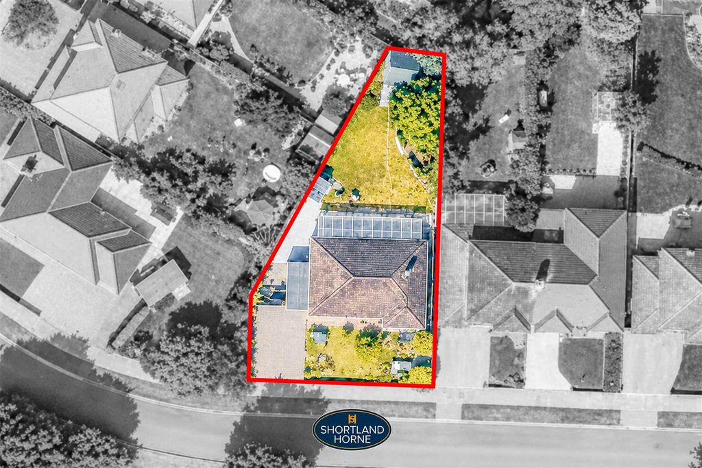 Property photo 2 of 36 Tutoutline.Jpg