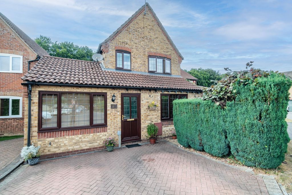 Property photo 1 of 24