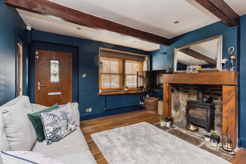 Property photo 2 of 19