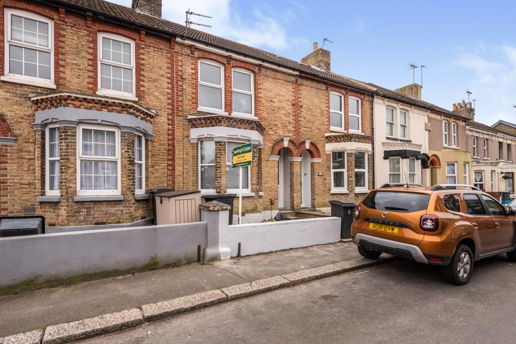 Property photo 1 of 12