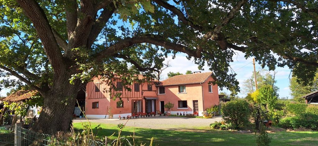 Property photo 1 of 50