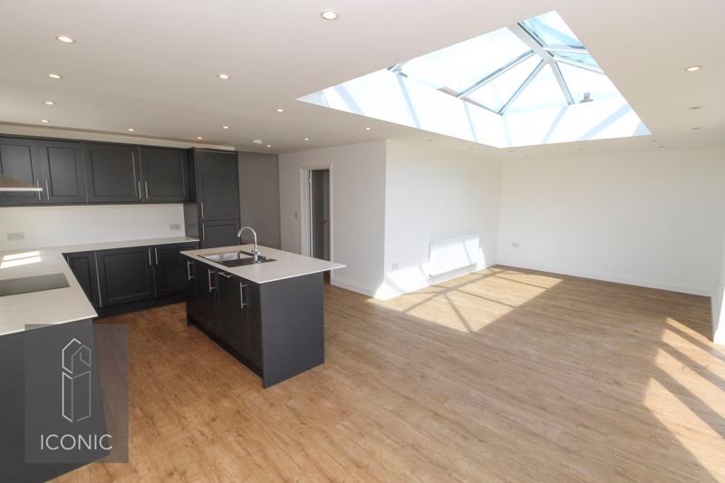 Property photo 2 of 19 Photo 9