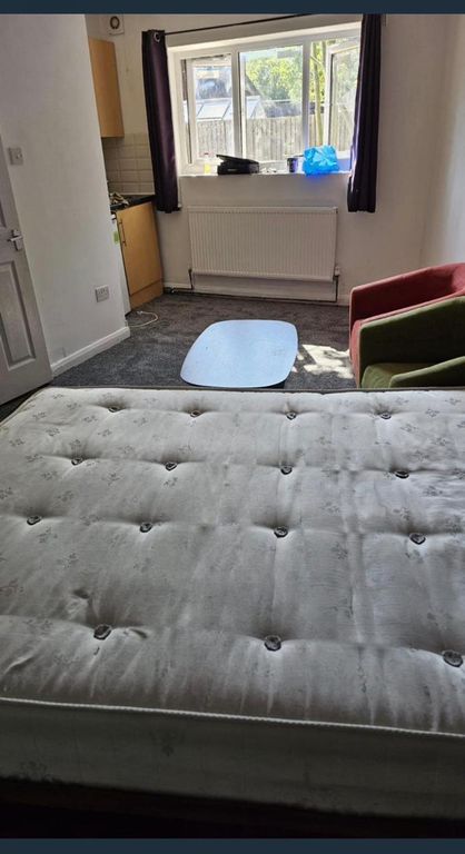 Property photo 3 of 3