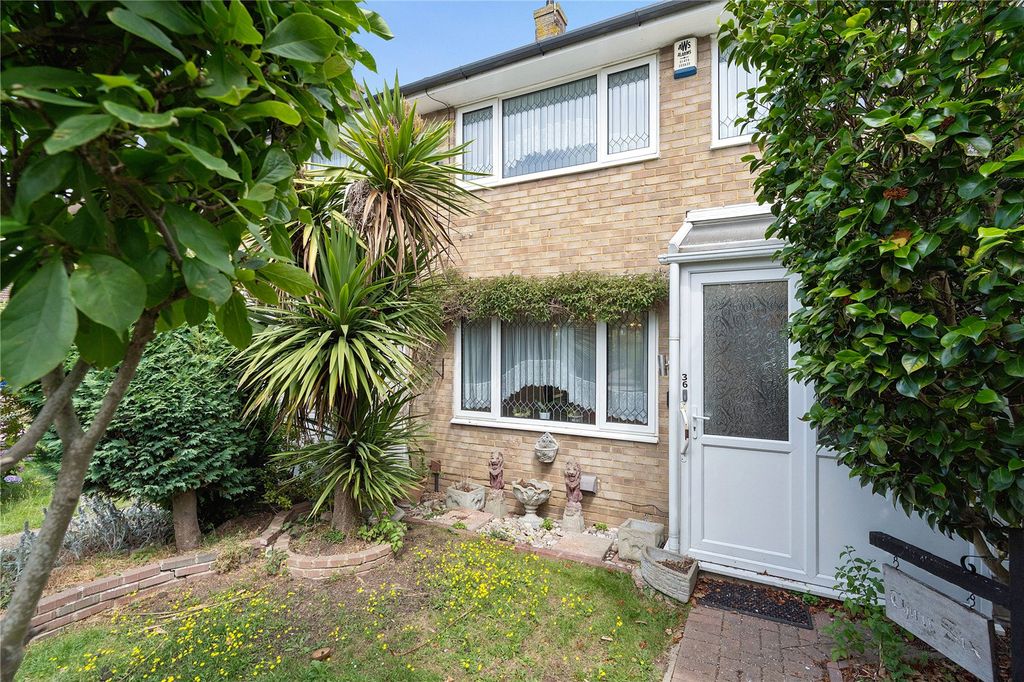 Property photo 1 of 16 Picture No. 18