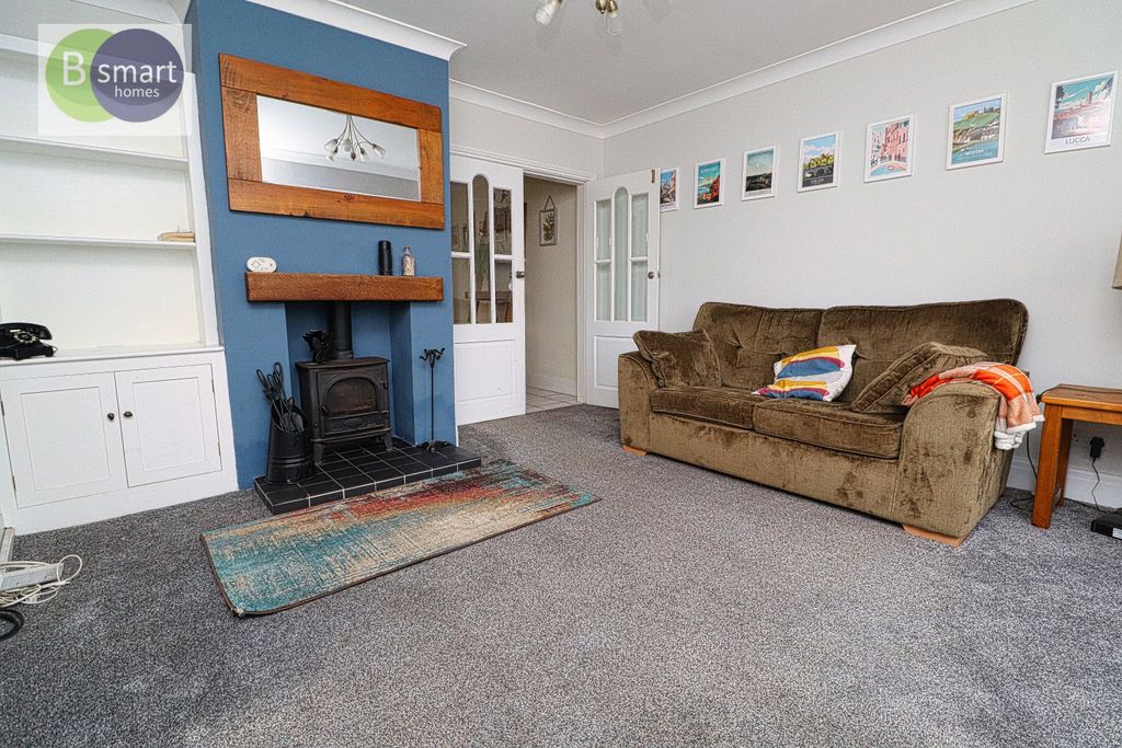 Property photo 2 of 22 Img_2043