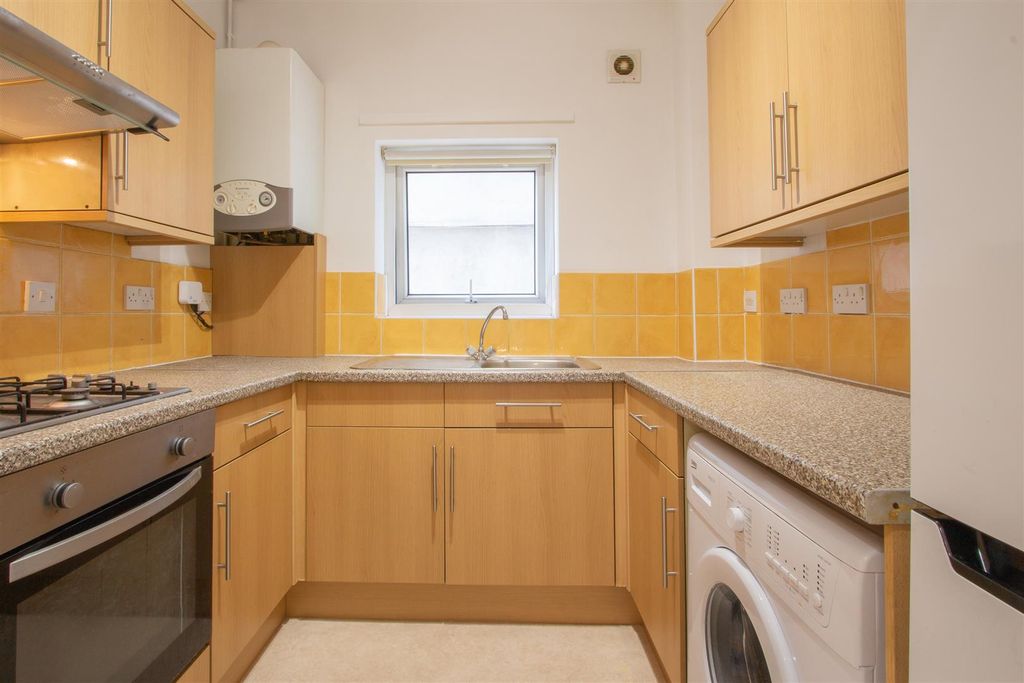 Property photo 3 of 14 George Court-11.Jpg