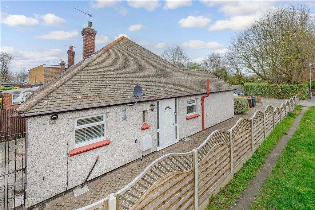 Property photo 1 of 10 External (Web)