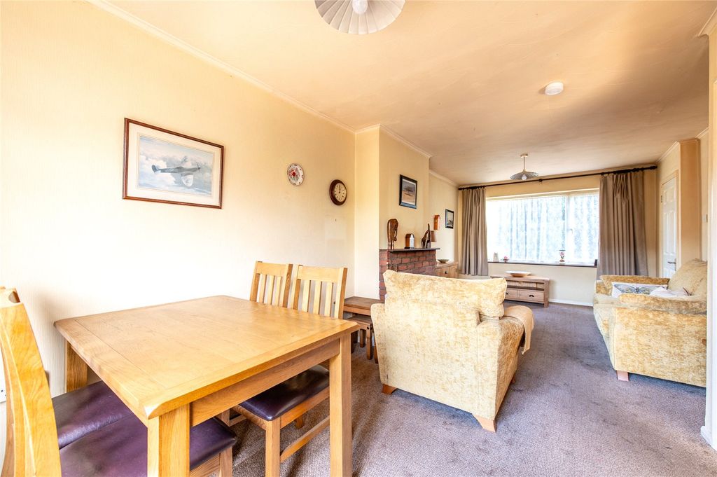 Property photo 3 of 15 Picture No. 08