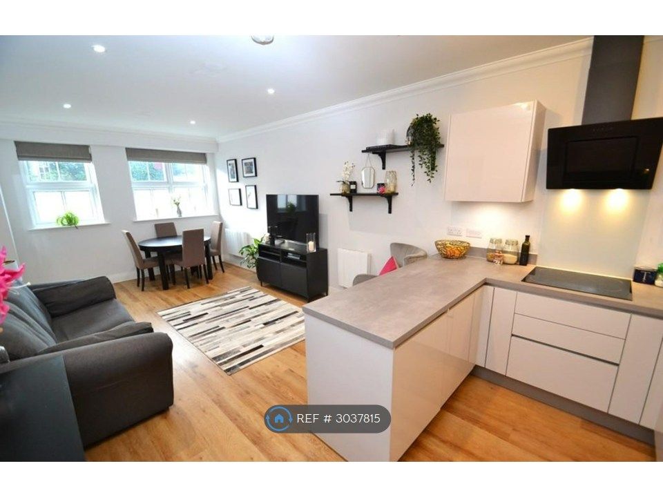 Property photo 2 of 12 Open Plan Lounge/Kitchen