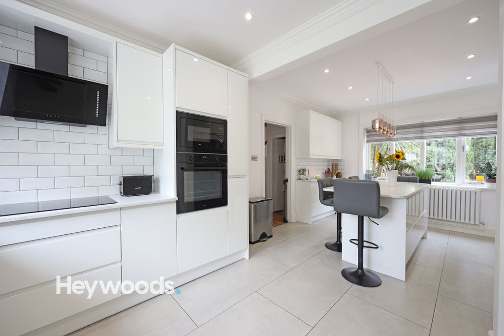 Property photo 3 of 50 0F1A6433