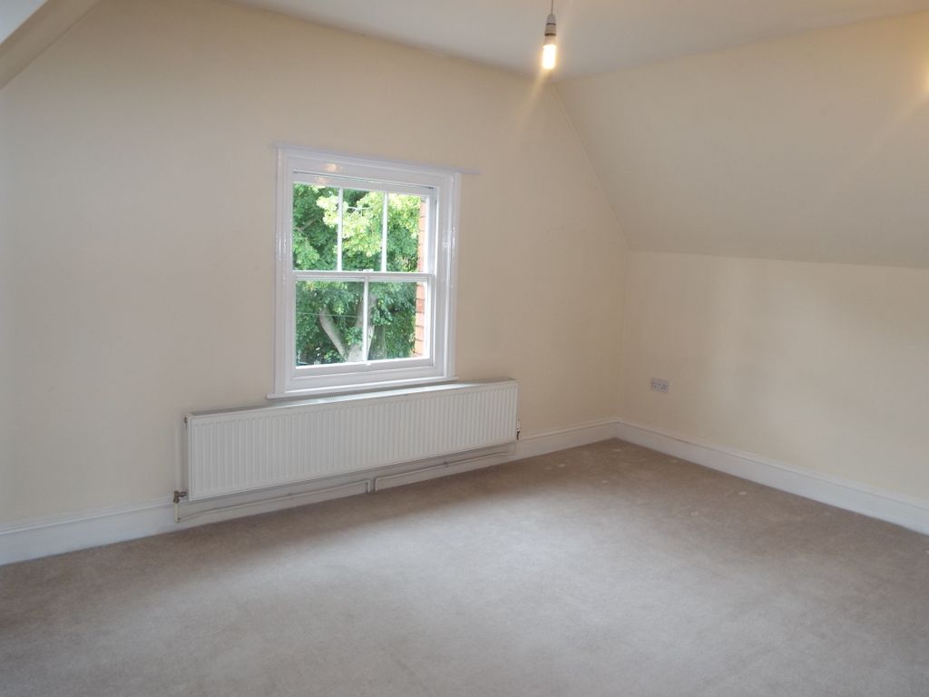 Property photo 3 of 5