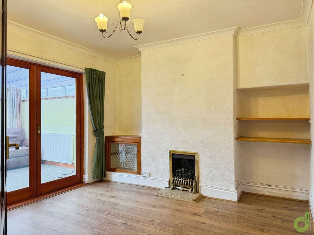 Property photo 3 of 23