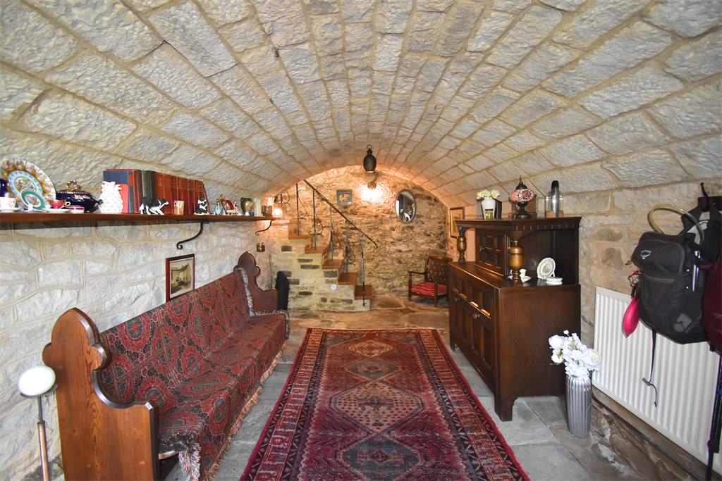 Property photo 2 of 28 Reception Hallway