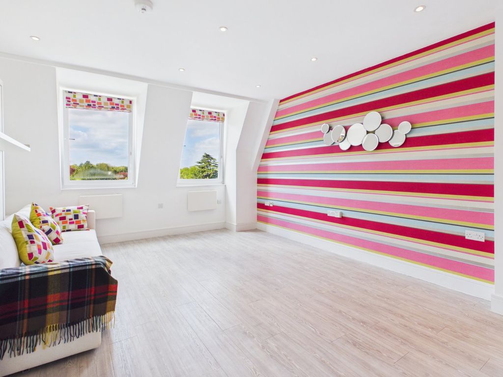 Property photo 3 of 12 Picture No. 01