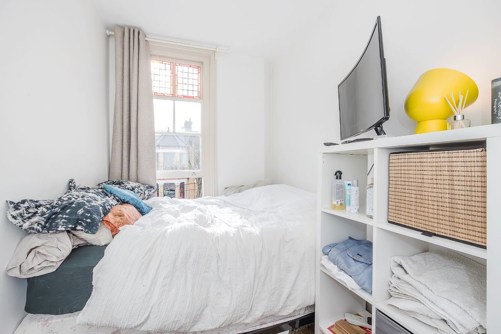 Property photo 3 of 6 3090603