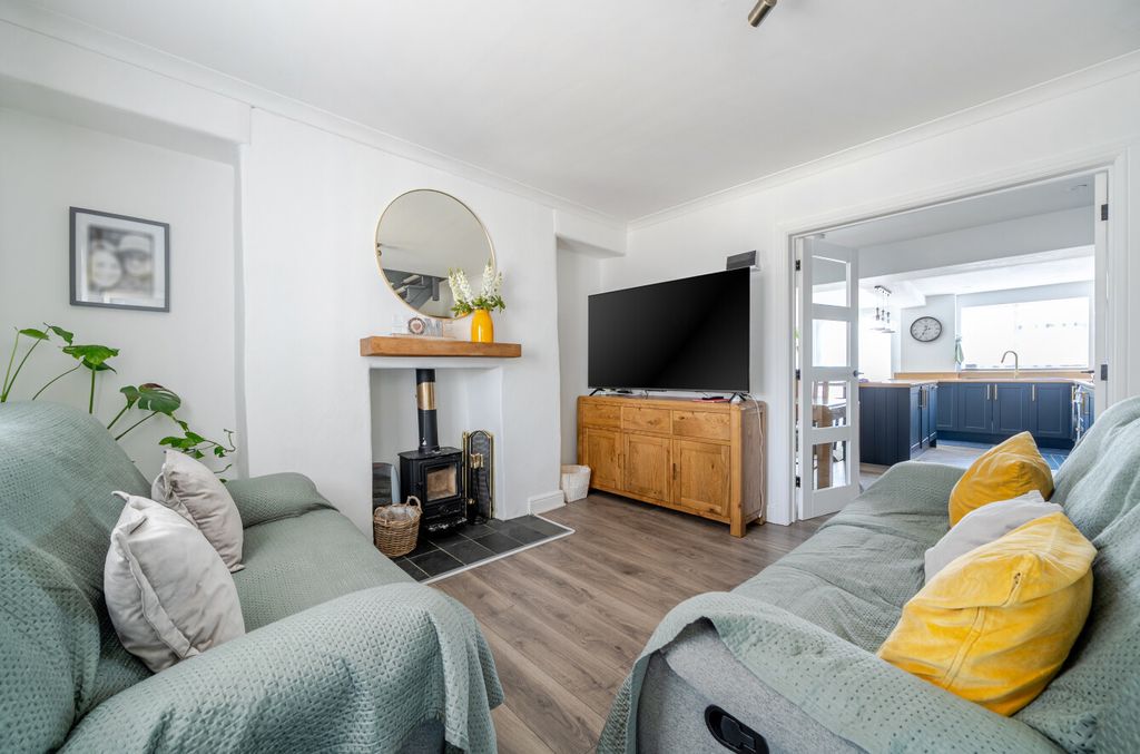 Property photo 2 of 12 2 - 1495981-13-6A5E3A...