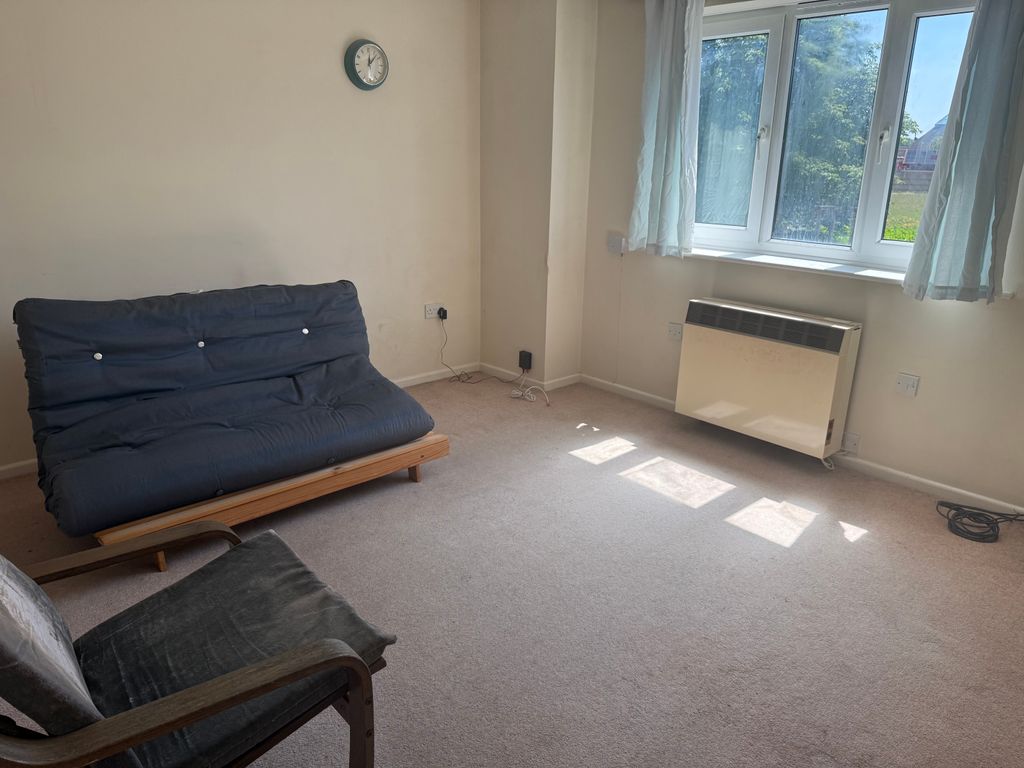 Property photo 3 of 5