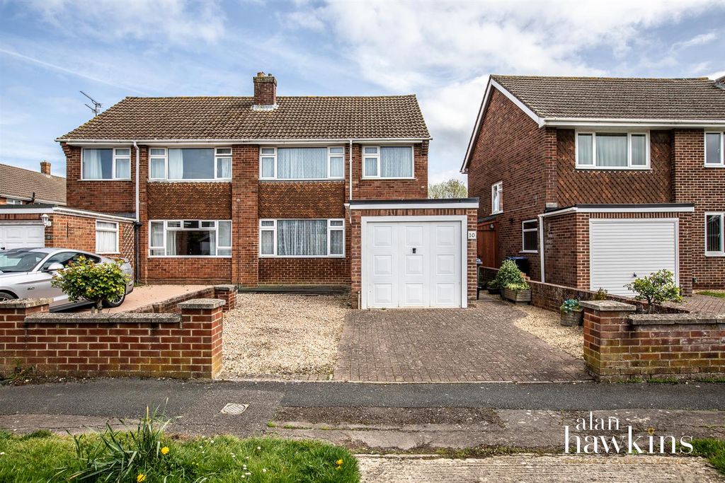 Property photo 1 of 11 3498-11.Jpg