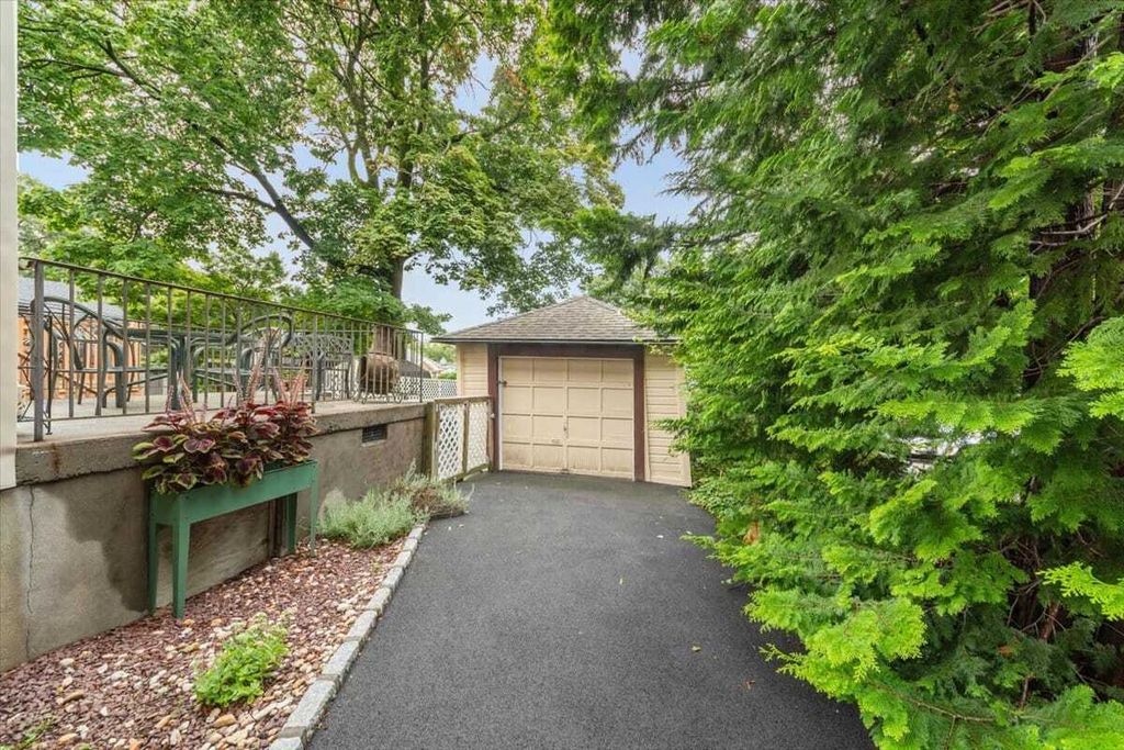 Property photo 3 of 30 <Alttext/>