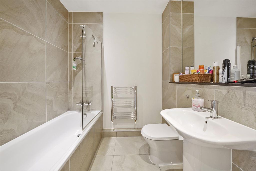 Property photo 3 of 7 Flat 22, Carnegie House - Wtguompegqxbuzbwvdak (Id