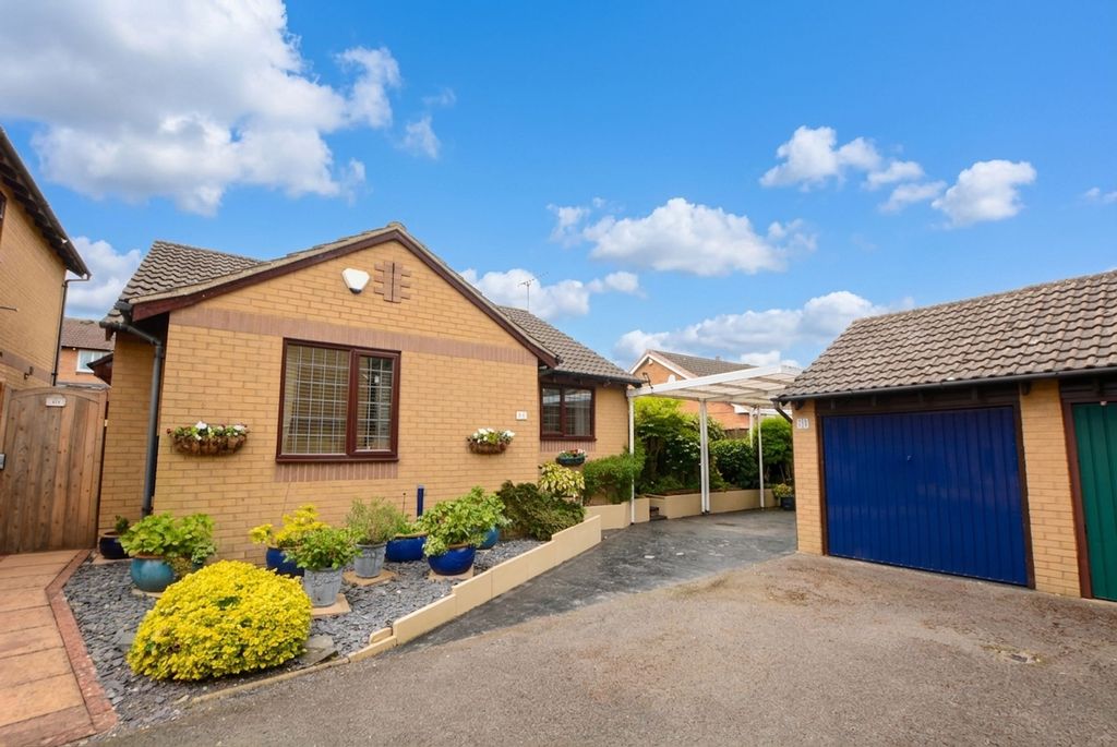 Property photo 1 of 23