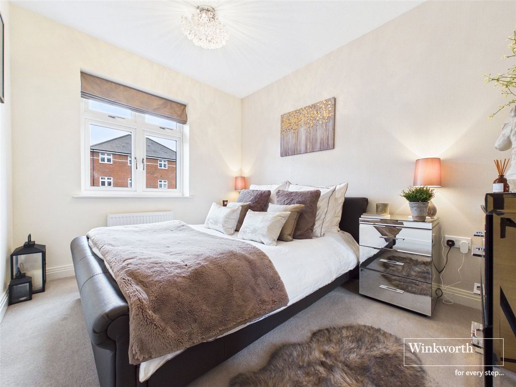 Additional image 10 of 5 bed town house for saleTutor Crescent, Earley, Reading RG6