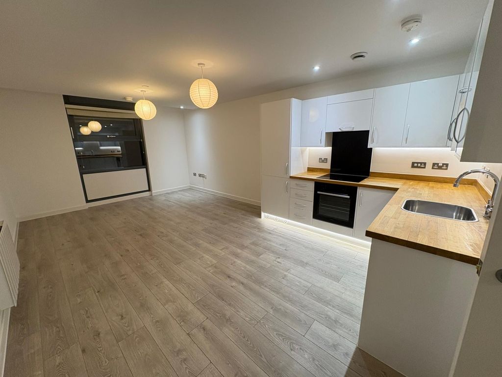 Property photo 2 of 5 Image