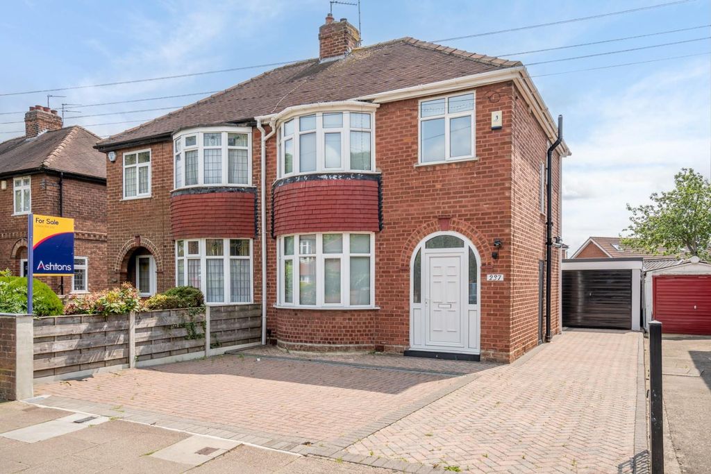 Property photo 1 of 19 237 Hdw-1.Jpg
