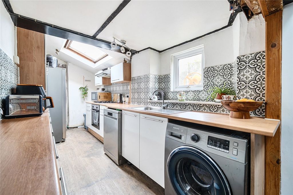 Property photo 3 of 14 Picture No. 09