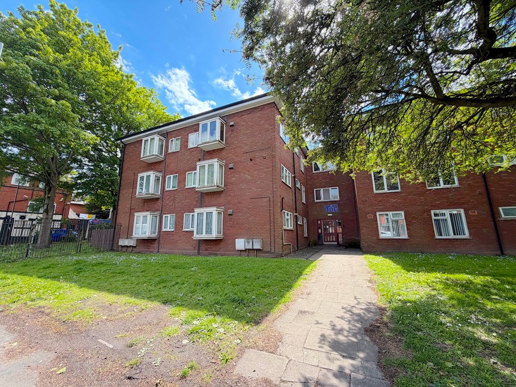 Additional image 8 of 1 bed flat for saleOxford Street, Bilston, Wolverhampton WV14