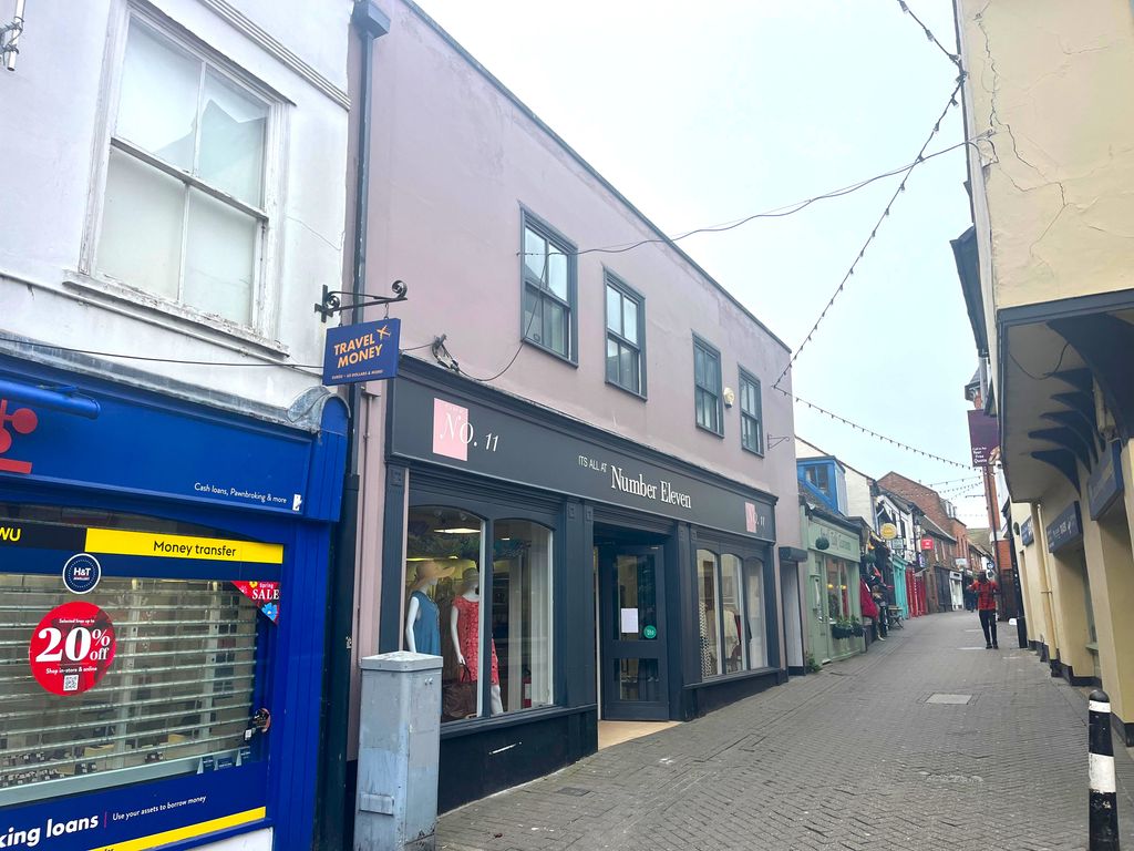 Property photo 1 of 13