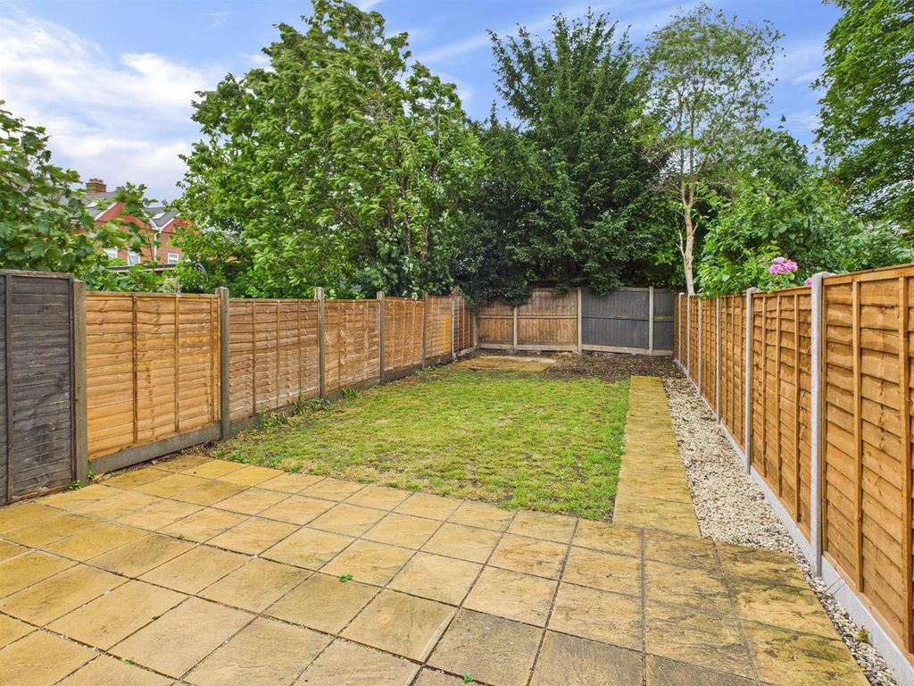 Property photo 3 of 19