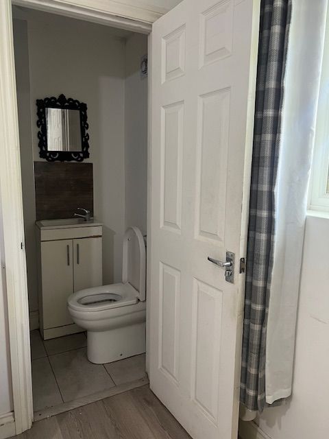 Property photo 2 of 3