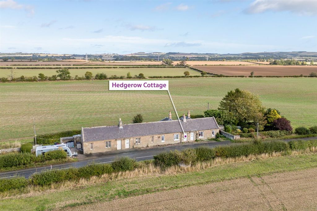 Property photo 3 of 13 Hedgerow Cottages_2 Spittal Mains_Externals-3.Jpg