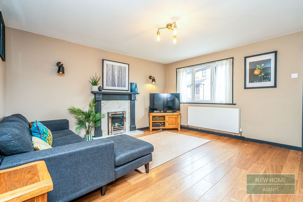 Property photo 3 of 23 Photo 8