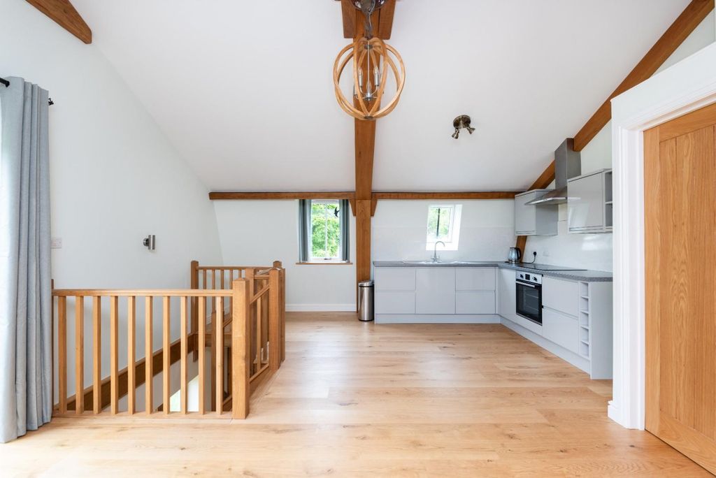 Property photo 2 of 16 The Roost At Toad Abode, Tollbridge Road, Bath BA1