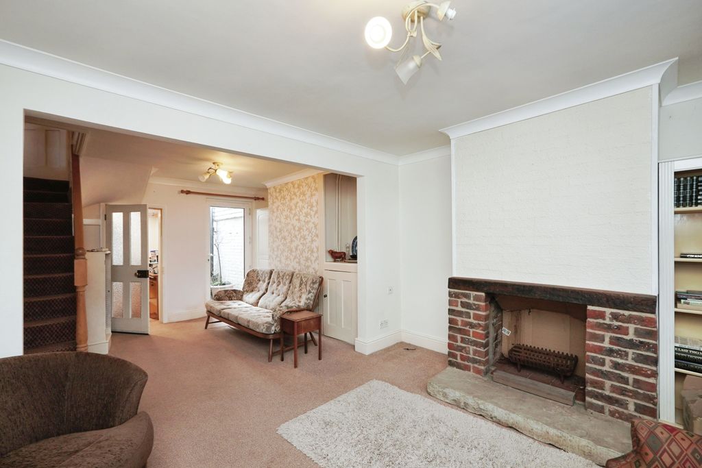 Property photo 2 of 17 Photography