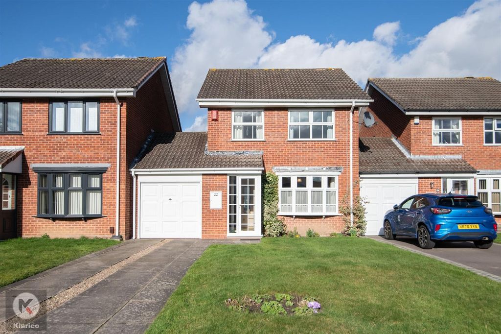 Property photo 1 of 12 Pipersgreen-8.Jpg