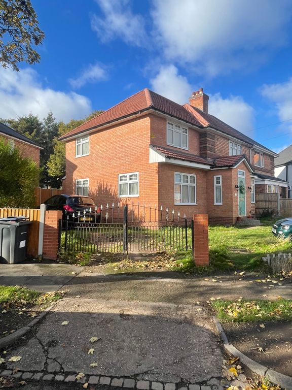 Property photo 2 of 20