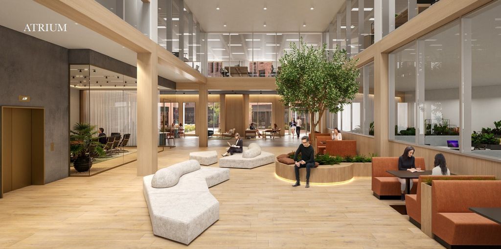 Property photo 2 of 4 No1 Windsor Royal  Atrium .Jpg