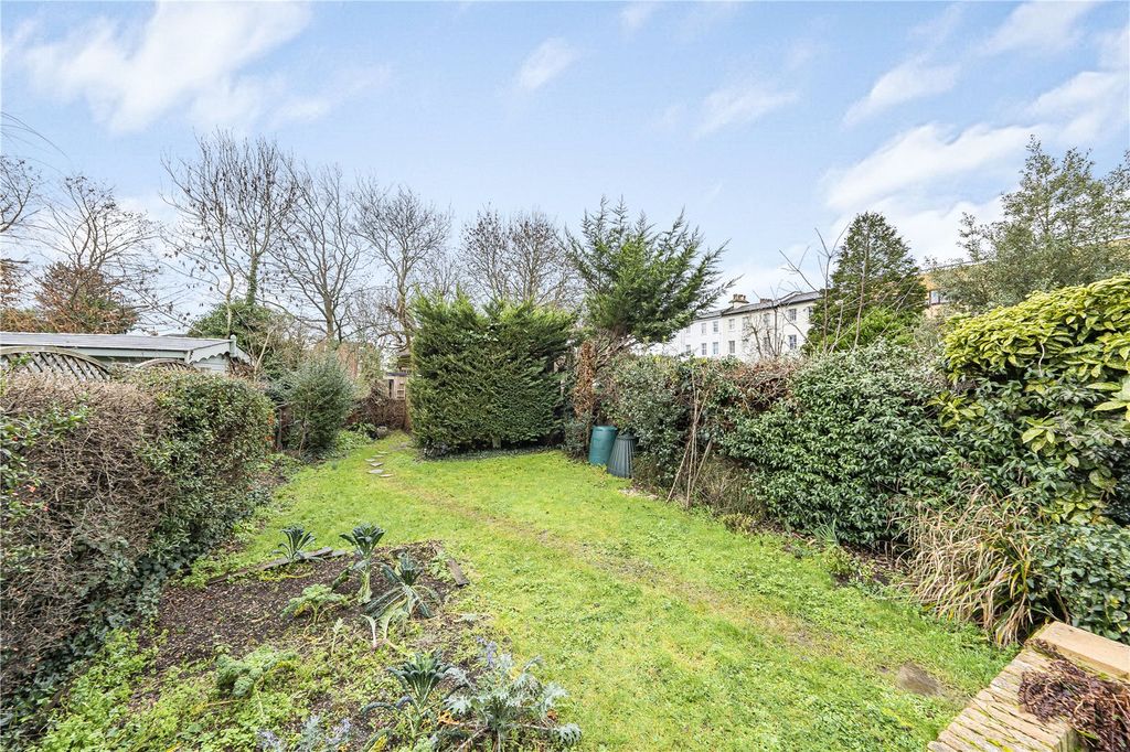 Property photo 3 of 15 Picture 3