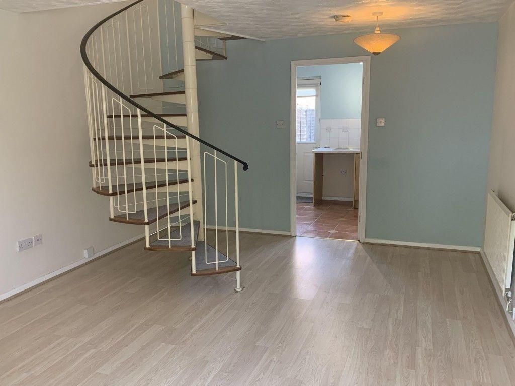 Property photo 2 of 10 Pfk3Vfgbweu6S00Vivdfga.Jpg