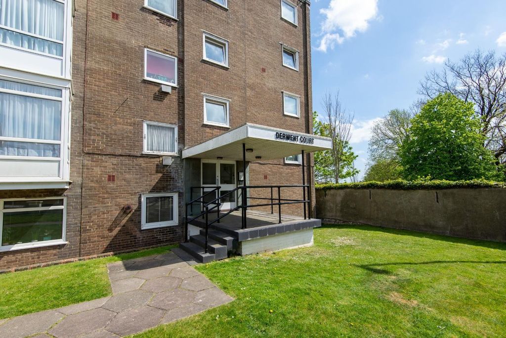 Property photo 1 of 15 G.Jpg