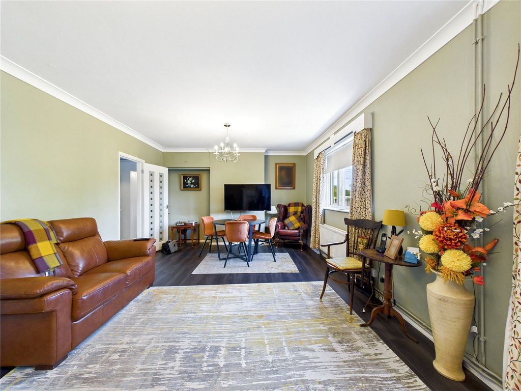 Property photo 2 of 19 Picture 2