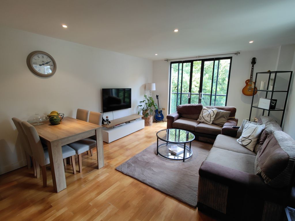 Property photo 2 of 7