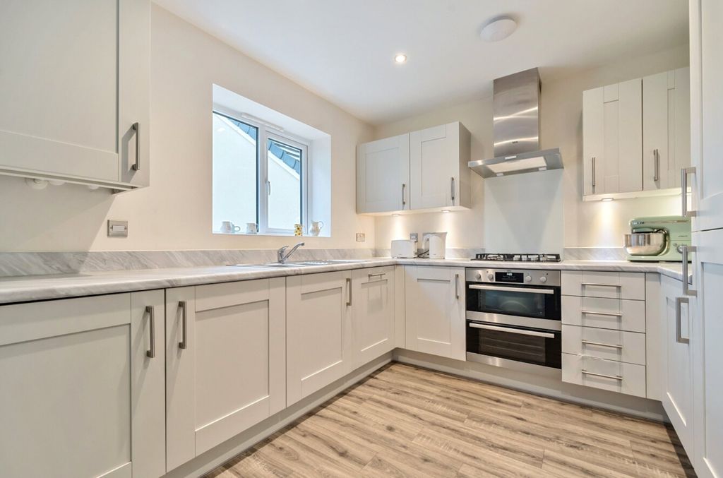 Property photo 2 of 20 Picture No. 19