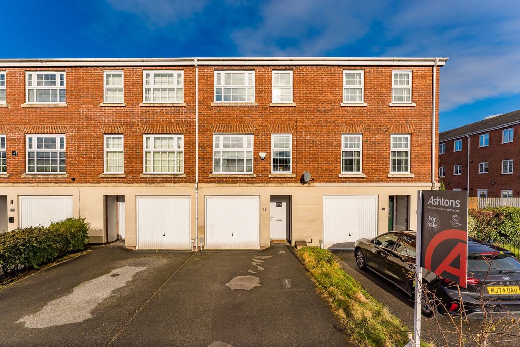 Property photo 1 of 19