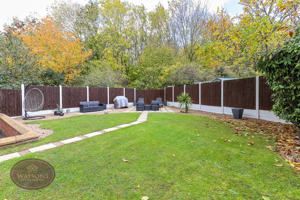 Property photo 2 of 29